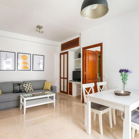 Vr excelente ubicacion luminoso apt para parejas Sevilla Exterior foto