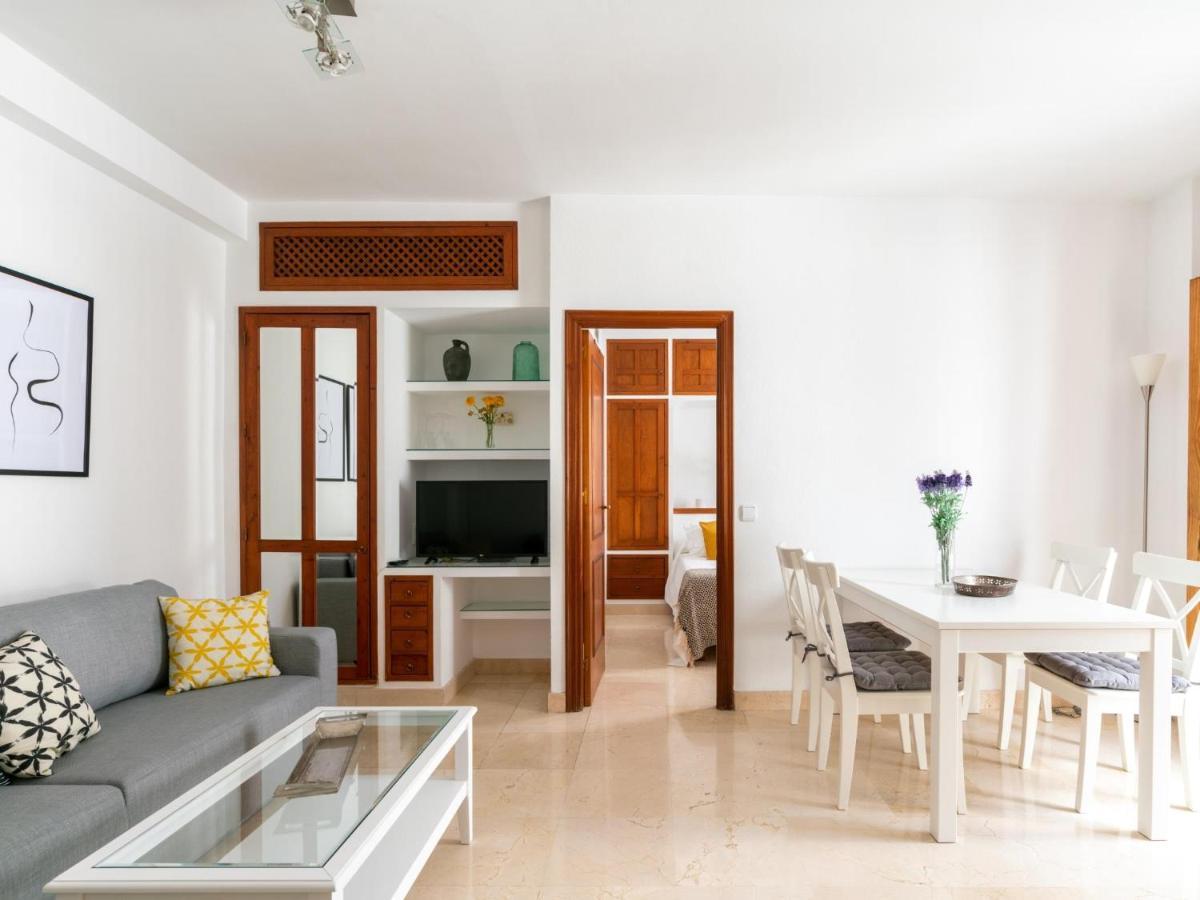 Vr excelente ubicacion luminoso apt para parejas Sevilla Exterior foto