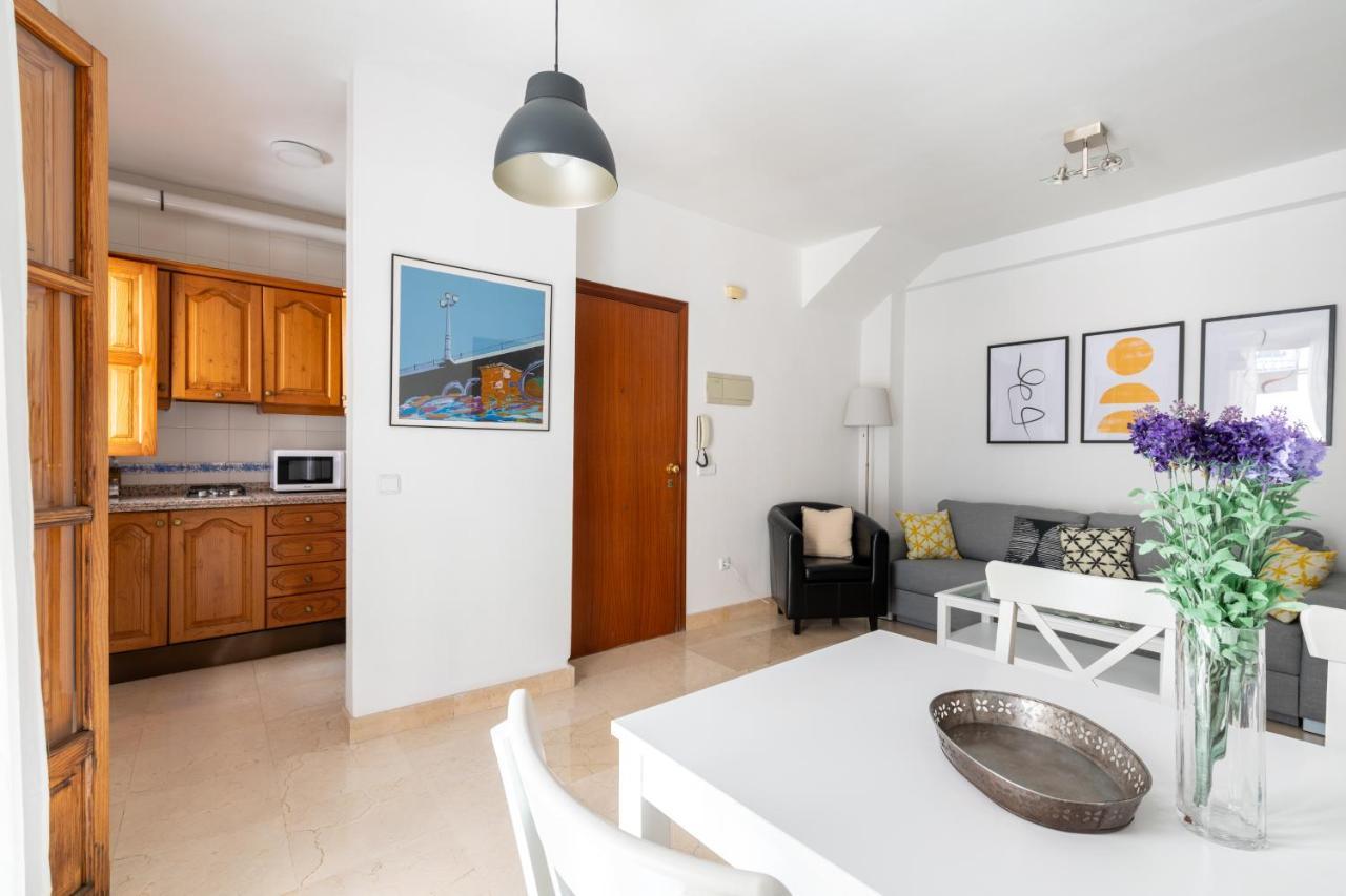 Vr excelente ubicacion luminoso apt para parejas Sevilla Exterior foto